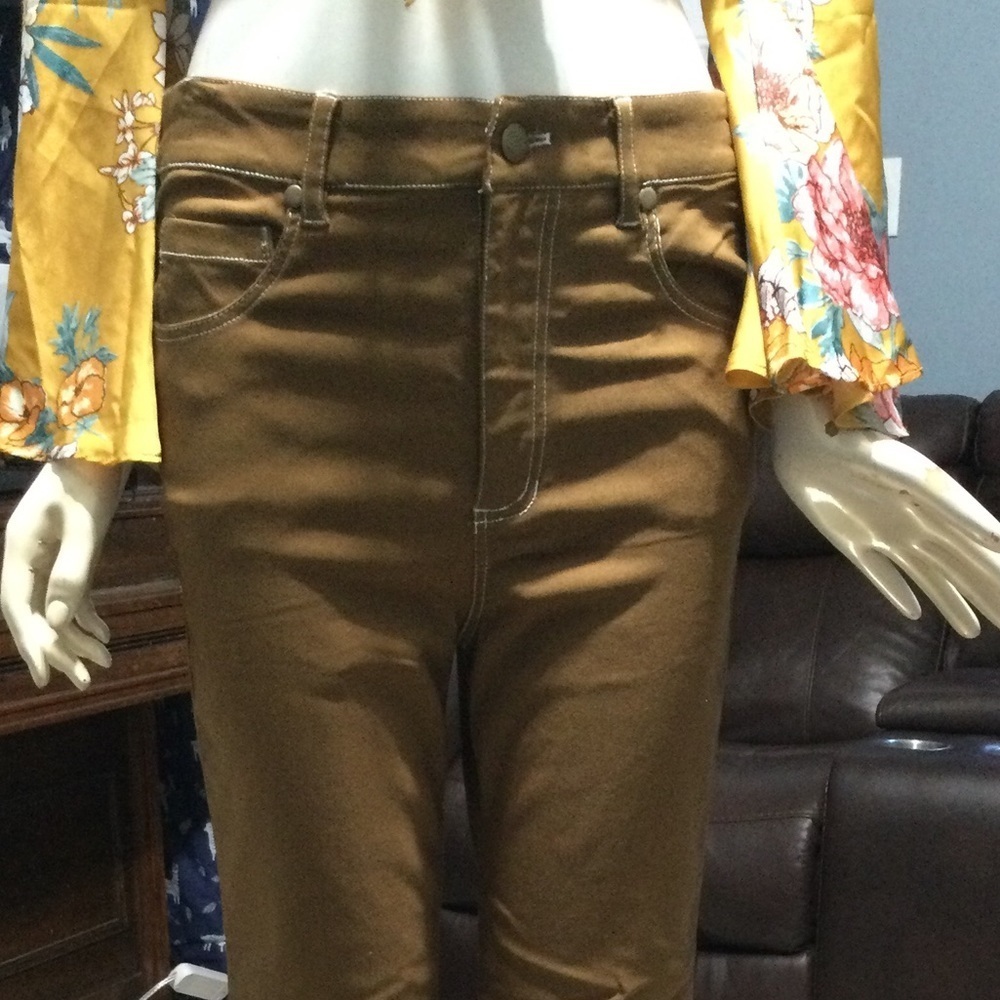 Unique Vintage Brown - Picture 3 of 8